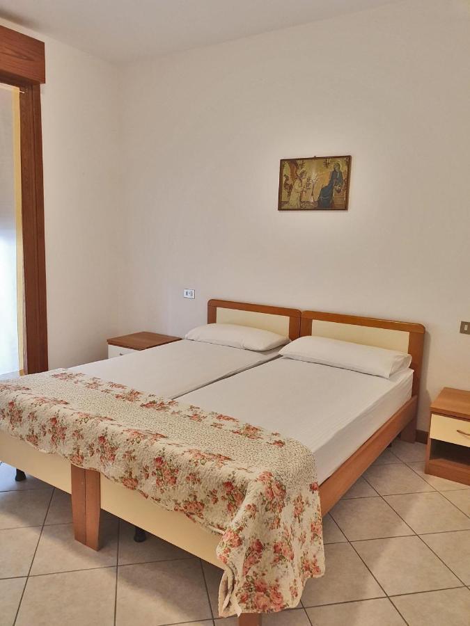 דירות קאורלה Casa Comisso מראה חיצוני תמונה