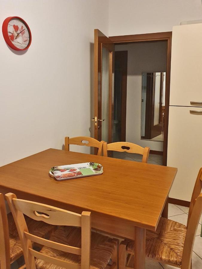דירות קאורלה Casa Comisso מראה חיצוני תמונה